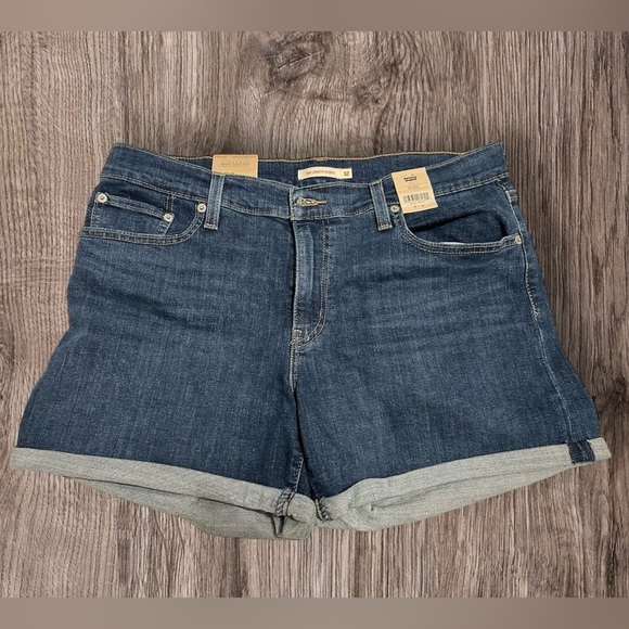 Levi's Pants - Levi's Classic Blue Denim Jeans